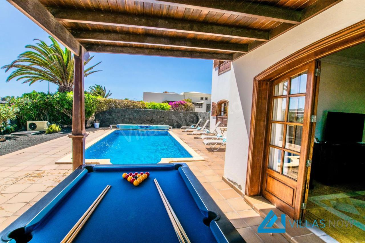 Villa Valentina - Lh156 By Villas Now Ltd بلايا بلانكا المظهر الخارجي الصورة